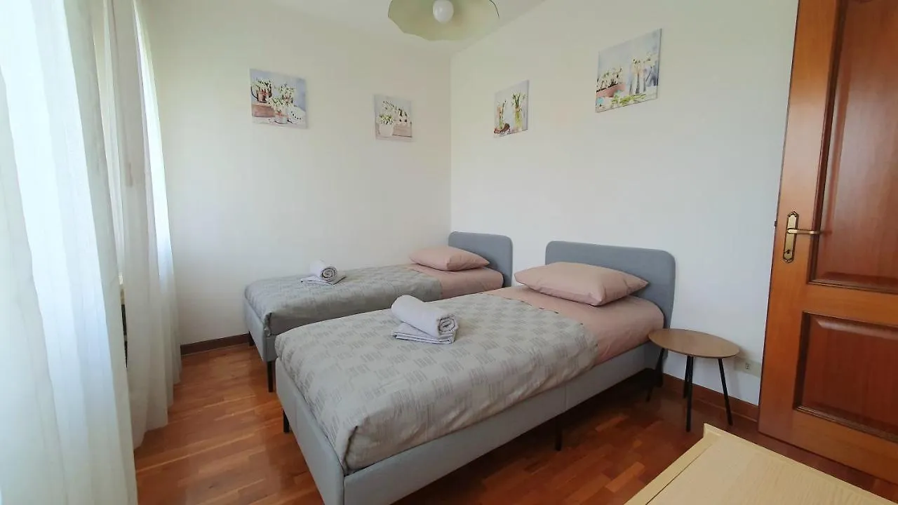 Apartment Niko Casa - 3 Bedroom Townhouse Ceggia